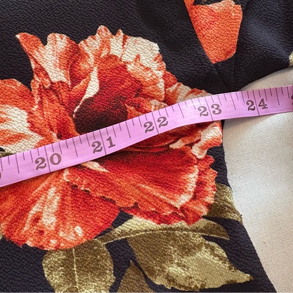 West Kei Navy Floral Tie-Front or Back Short Sleeved Blouse - Picture 6 of 16